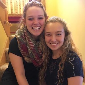 Meet your Posher, Brit